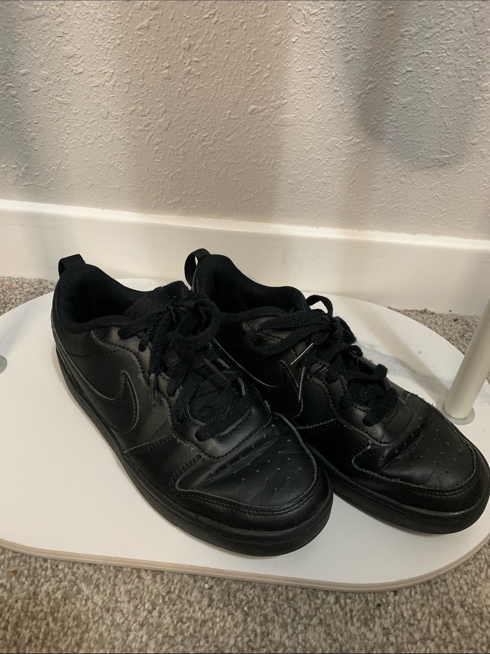Nike Kids Black Low-Top Sneakers